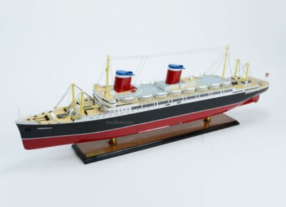 SS AMERICA Ocean Liner 1940 Handmade Wooden Ship Model 40