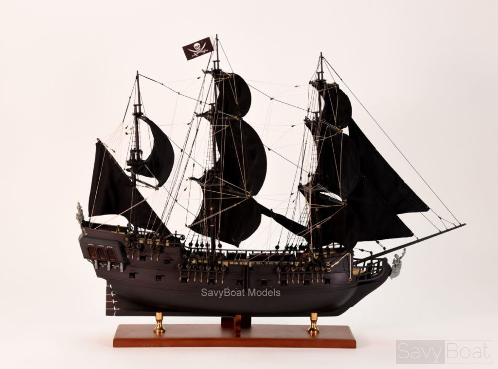 Black Pearl Pirate Ship – SavyBoat