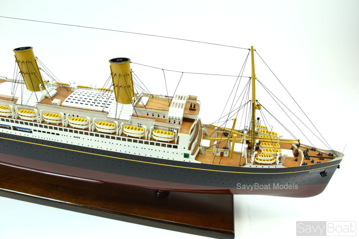 Ss Bismarck Ocean Liner - Handcrafted Model Ship