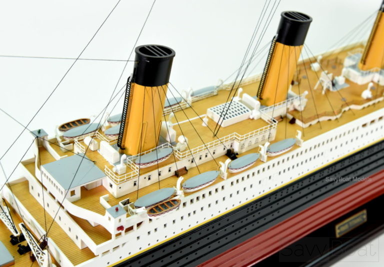 RMS Titanic Large Scale 1:200 – SavyBoat